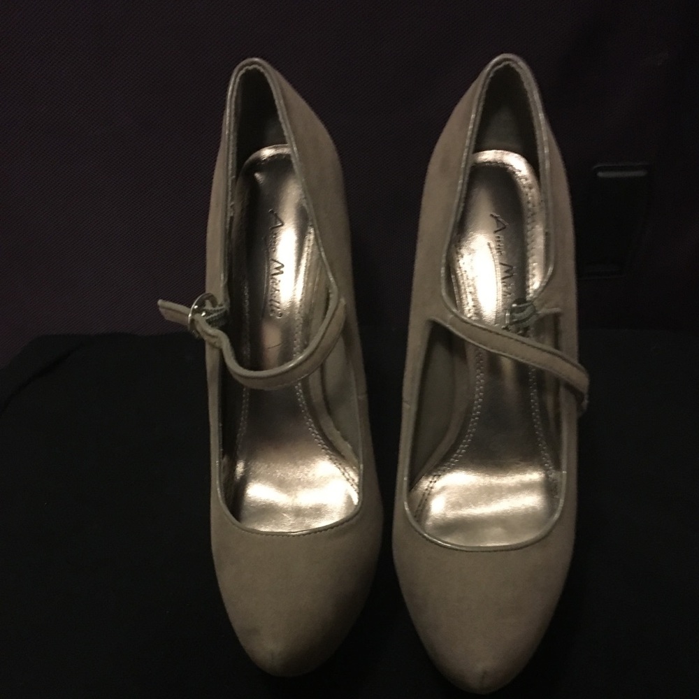 Anne Michelle baby doll heels